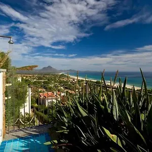 https://magnificent-villa-super-panoramic.in-sardinia.net