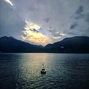 https://miralago-casa-vacanze.it-lombardy.com